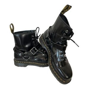 Dr. Martens Vtg  Black Shiny Leather  Harness Buckle Boots NJ004